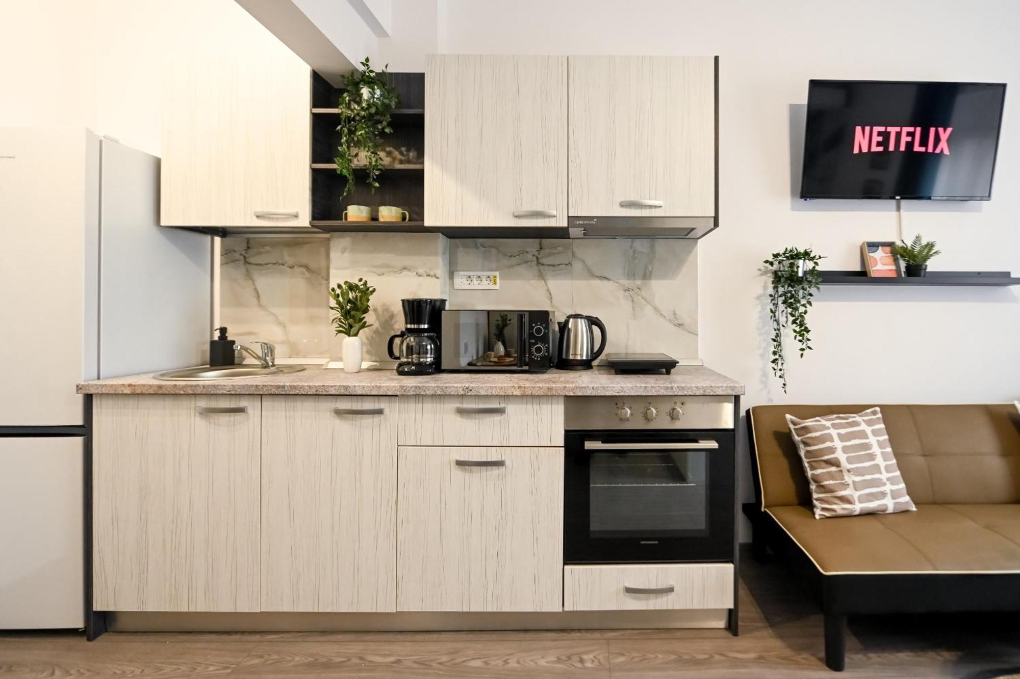 Old Town Charm - Modern & Comfortable Accommodation In The Heart Of The City Bucureşti Eksteriør bilde