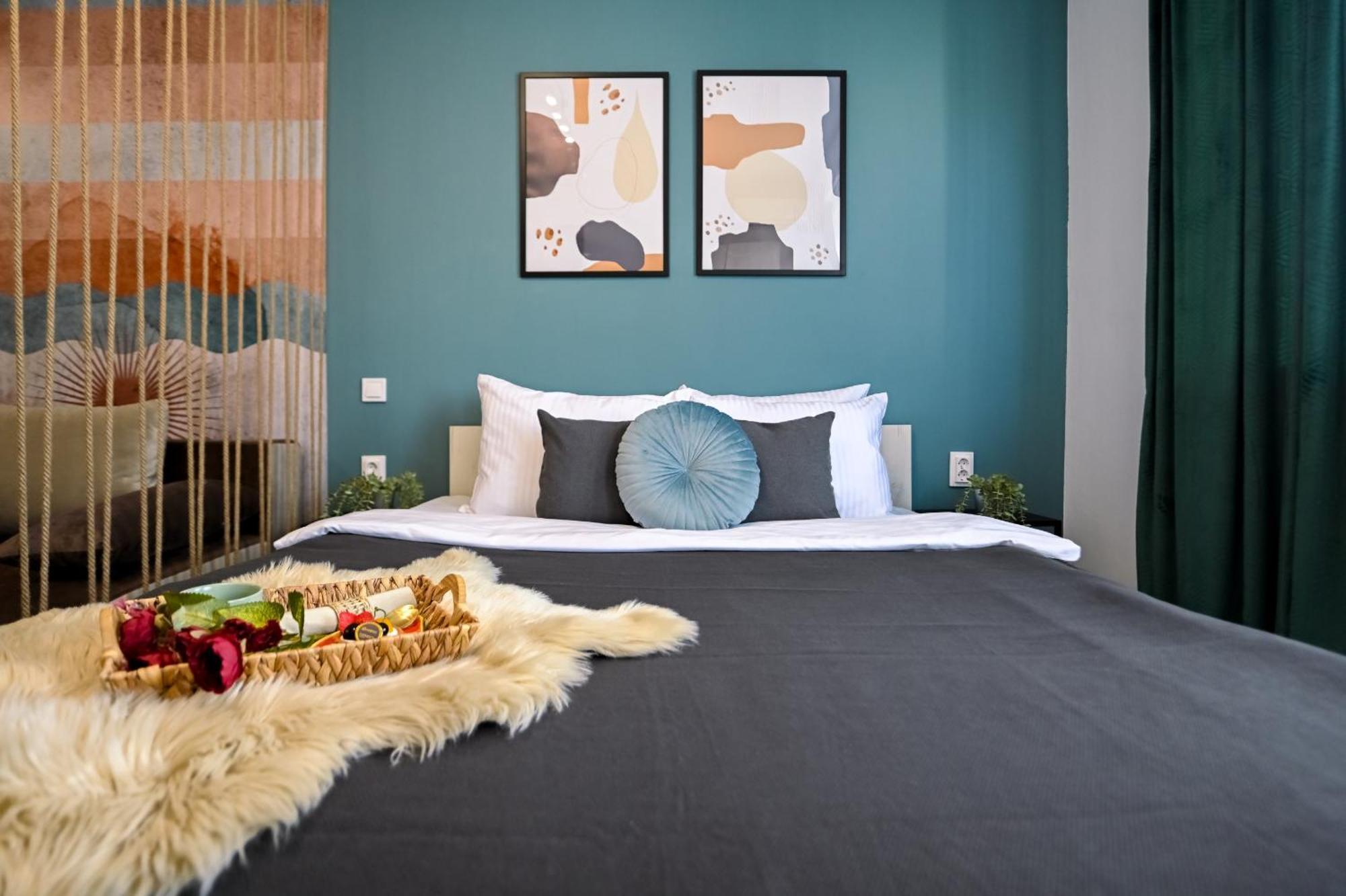 Old Town Charm - Modern & Comfortable Accommodation In The Heart Of The City Bucureşti Eksteriør bilde